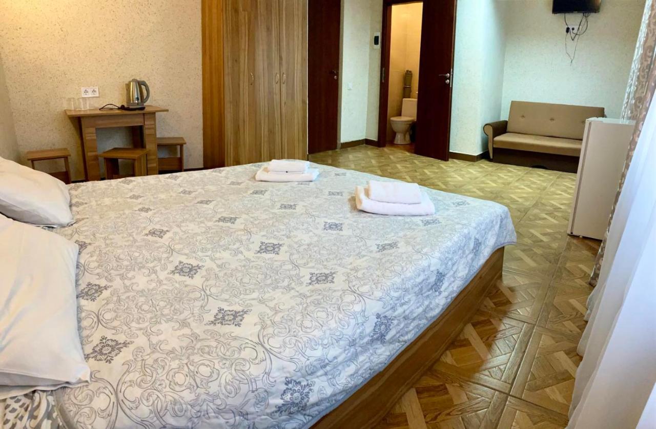 Hotel Zelenyi Kampus Odessa Zewnętrze zdjęcie