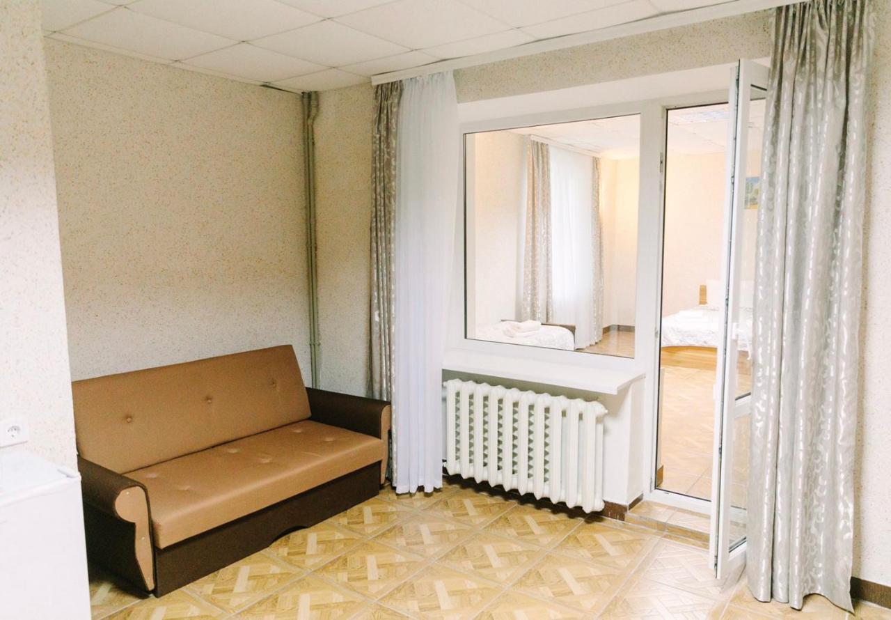 Hotel Zelenyi Kampus Odessa Zewnętrze zdjęcie