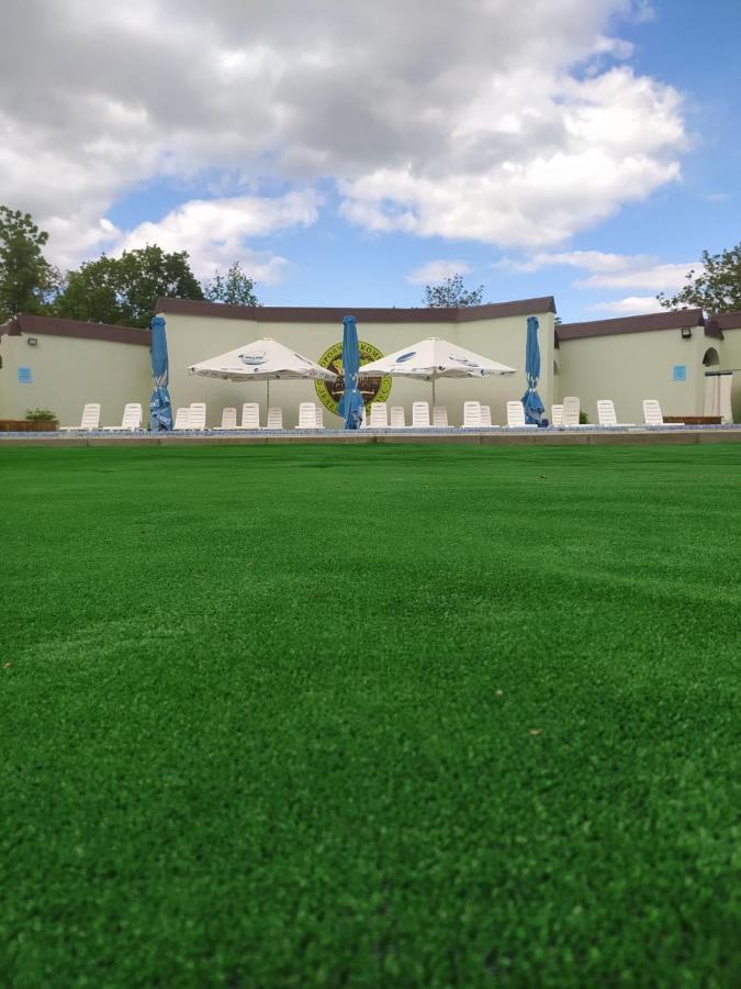 Hotel Zelenyi Kampus Odessa Zewnętrze zdjęcie