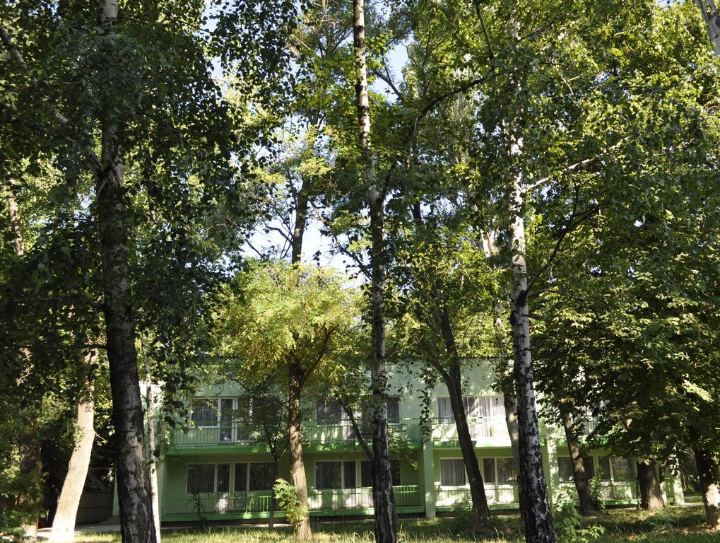 Hotel Zelenyi Kampus Odessa Zewnętrze zdjęcie
